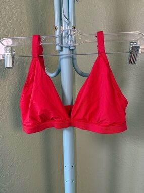 Wireless Triangle Bralette in Red.